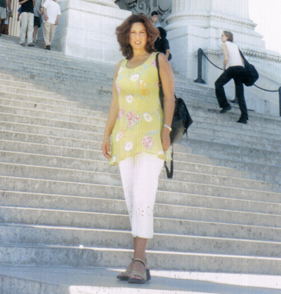 Date this lovely Peru girl Guiselle from Chiclayo PE463