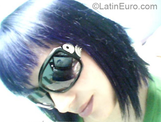 Date this sultry Ecuador girl Eugi from Ambato EC93