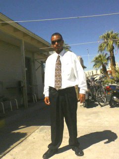 Date this voluptuous United States man Steve from Hemet US9438