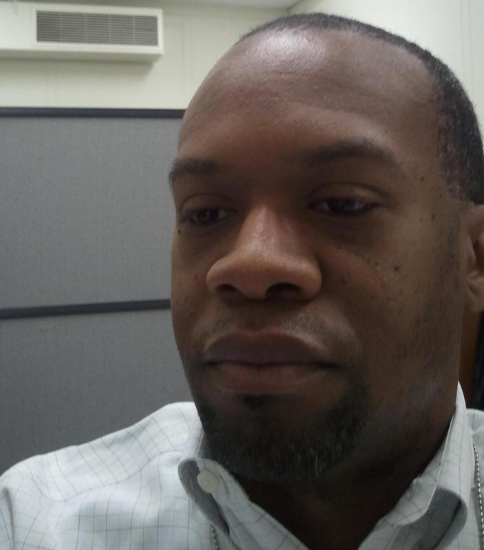 Date this pretty United States man Mike from Germantown US9530