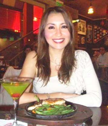 Date this sultry Peru girl Urganda from Lima PE483