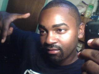 Date this exotic United States man Barrygovan from Philadelphia US9648
