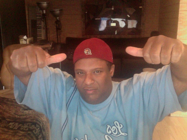 Date this young United States man CYMONECYMONE2 from North Hollywood US9733