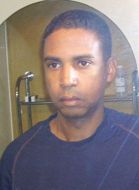 Date this cute United States man Leushum from Atlanta US9797