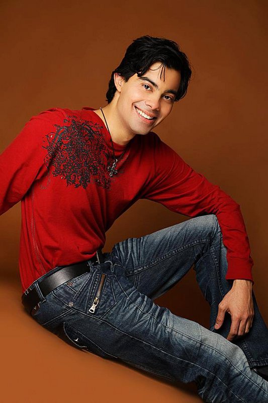 Date this delightful United States man Ricardo from St Louis US10177