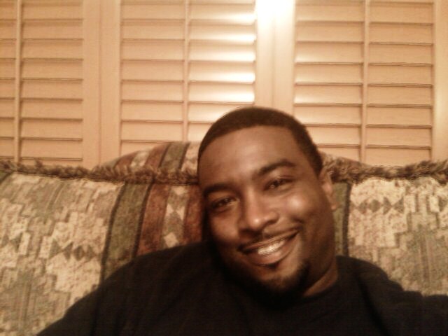 Date this exotic United States man Jsmoove from Pittsburg US10258