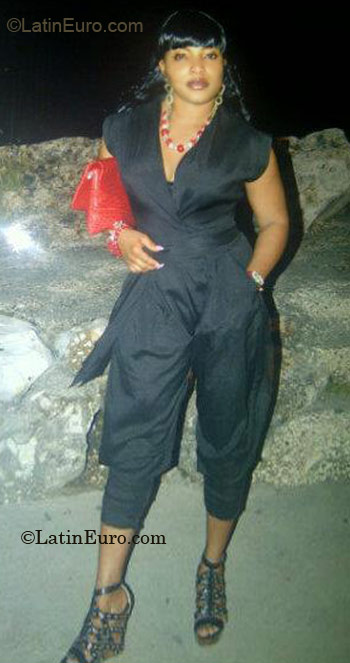 Date this sensual Jamaica girl ShortyCute from Montego Bay JM289