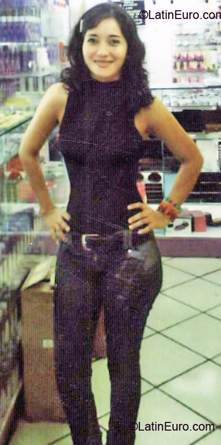 Date this exotic Mexico girl Nena from Villahermosa MX348