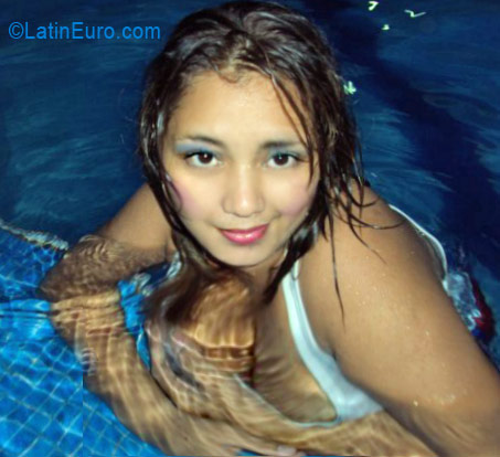 Date this georgeous Colombia girl Celina from Medellin CO11849