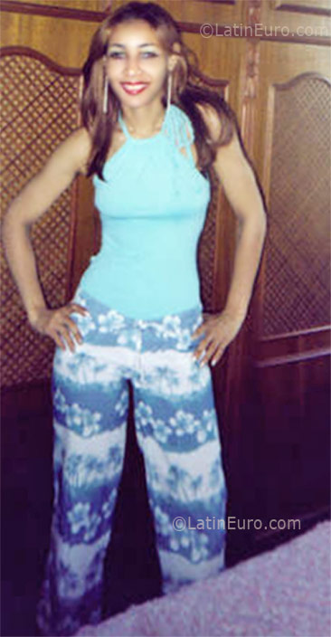 Date this gorgeous Brazil girl Deise from Rio De Janeiro BR5867