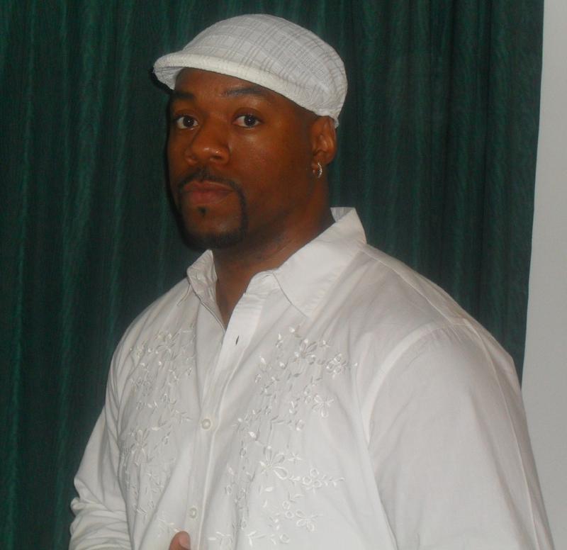 Date this happy United States man Quintin from Charlotte US10967