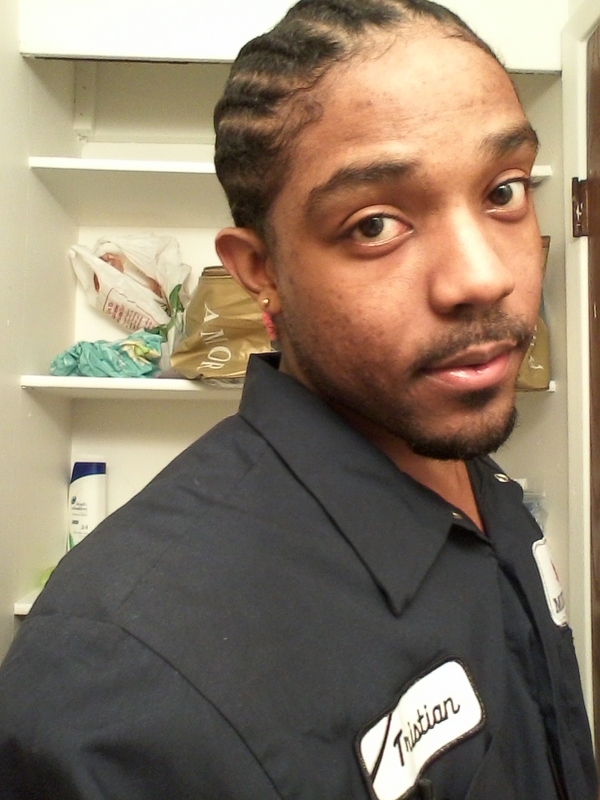 Date this tall United States man Tristian from Indianapolis US11050