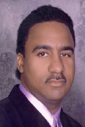 Date this georgeous United States man Roberto from Houston US11119