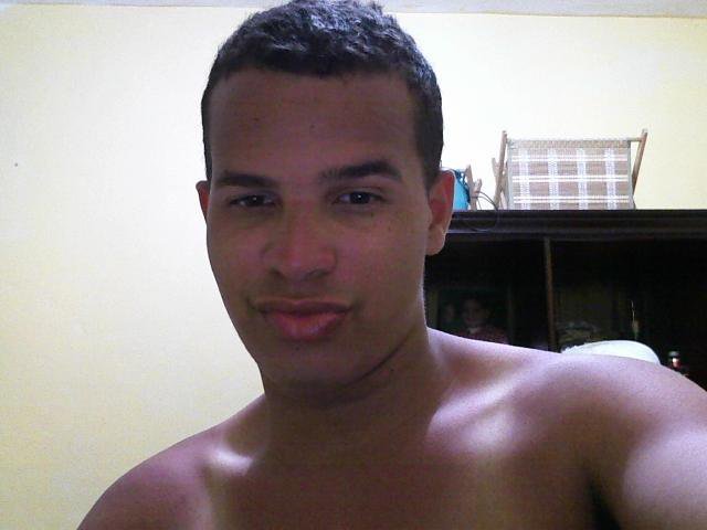 Date this pretty Dominican Republic man Braylin from Santiago De Los Caballeros DO9417