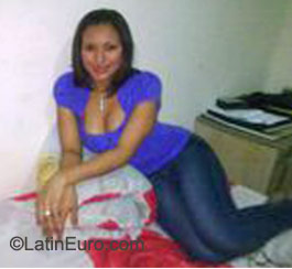 Date this exotic Honduras girl Veronica from San Pedro Sula HN426