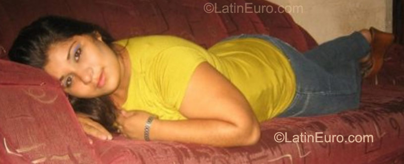 Date this pretty Costa Rica girl Ashley from San Jose CR119