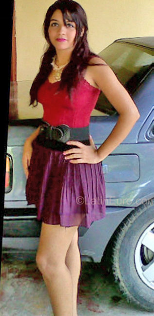 Date this voluptuous Panama girl Amada from Panama City PA179