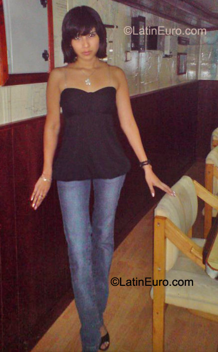 Date this hot Mexico girl Thamara from Veracruz MX516