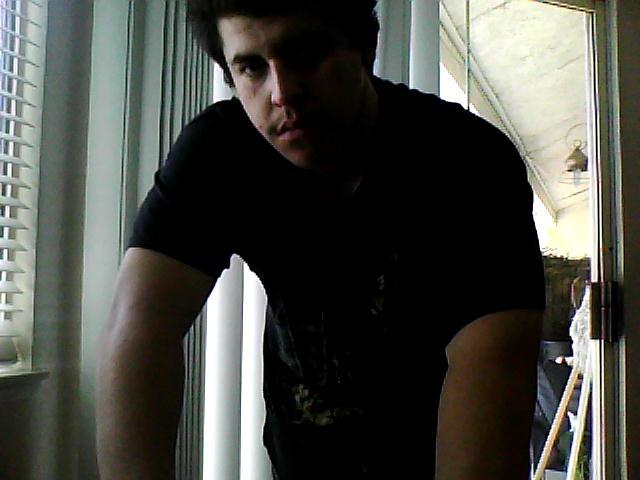 Date this georgeous United States man BigALEX from Ontario US11755