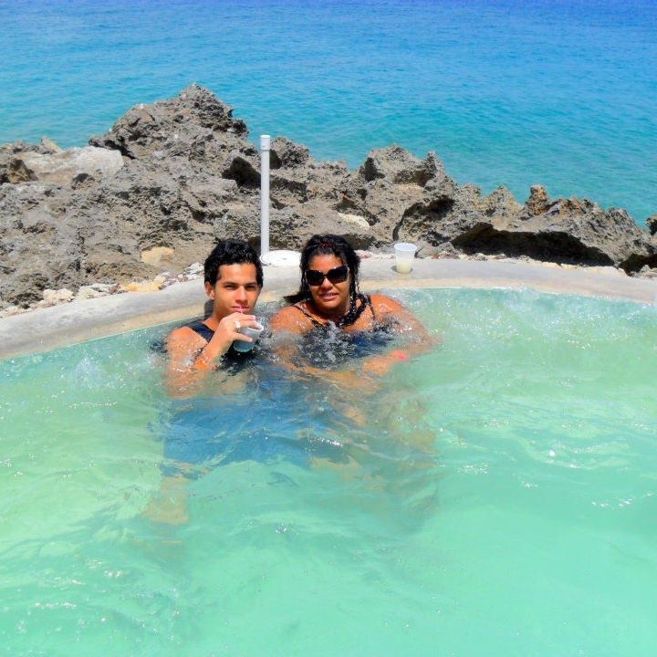 Date this voluptuous Dominican Republic man Yimelki from New Youk DO9805