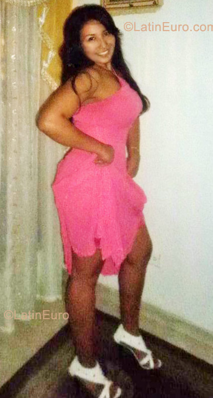 Date this passionate Colombia girl Ladii from Cali CO8695