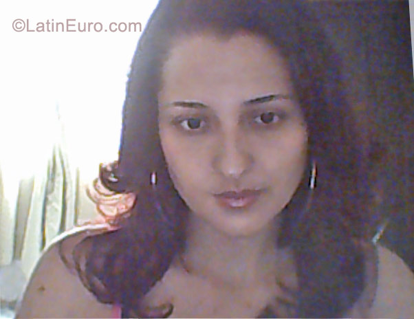 Date this exotic Colombia girl Yenny from Medellin CO8717