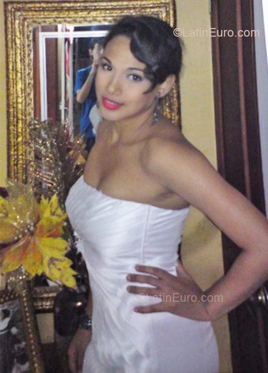 Date this hard body Colombia girl Didy from Barranquilla CO8847