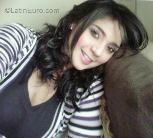 Date this funny Colombia girl Nathalia from Medellin CO11214
