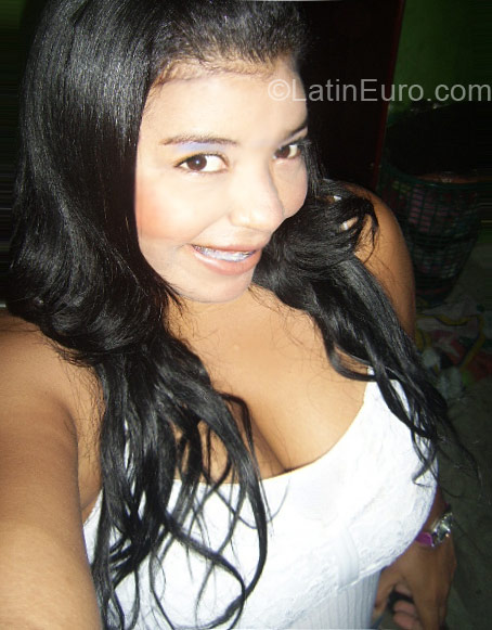 Date this funny Colombia girl Marisol from Barranquilla CO8899