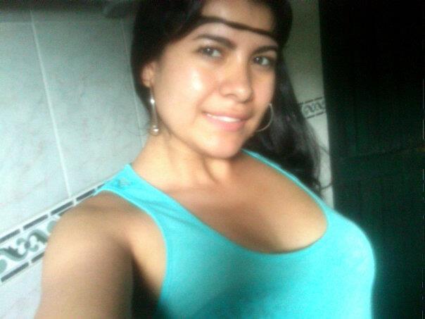 Date this cute Colombia girl Marce from Pereira CO8964