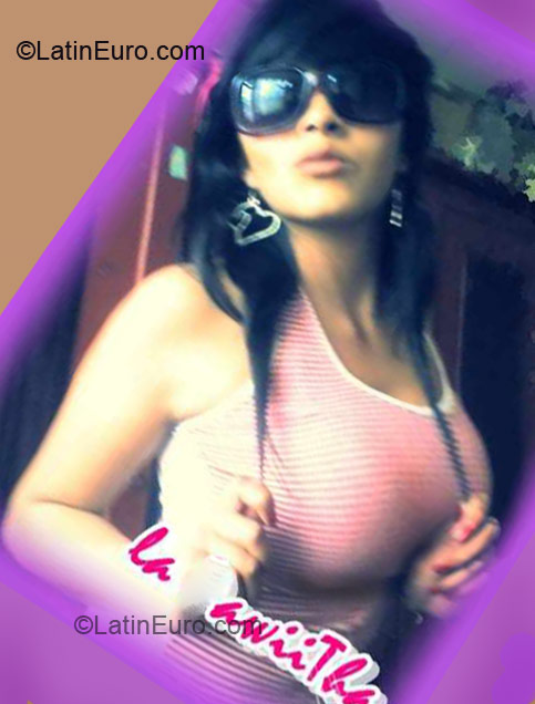 Date this lovely Colombia girl Angie from Bogota CO8979