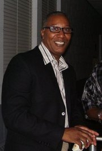 Date this delightful United States man Mkb137 from Flint US12030