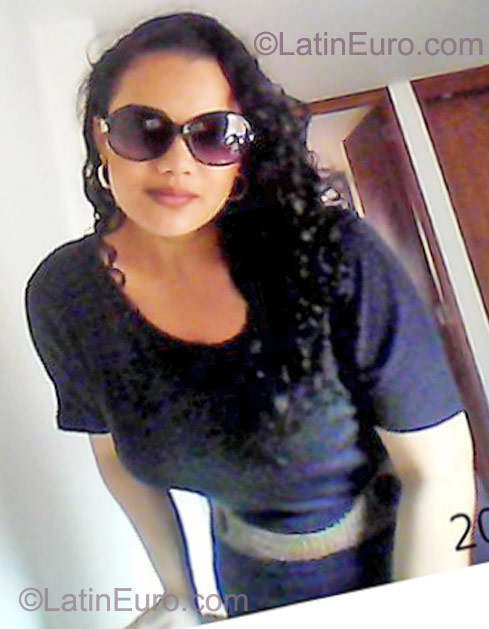 Date this exotic Colombia girl Jaquelyn from Medellin CO9269
