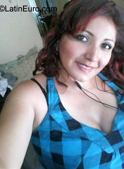 Date this happy Mexico girl Maria Guadalupe from Zamora MX612