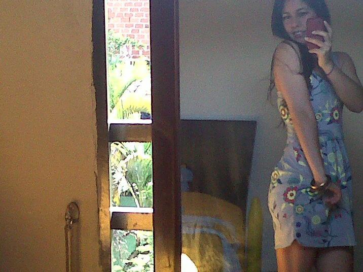 Date this happy Colombia girl Laurarestrepo22 from Medellin CO9305