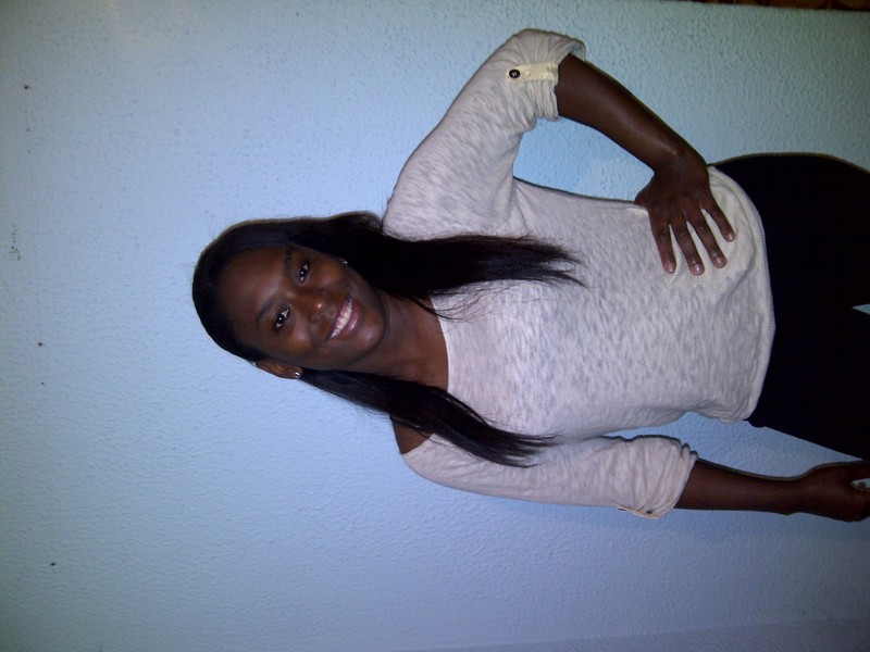 Date this nice looking Colombia girl Andrea from Bogota CO9387