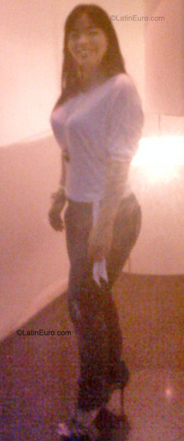 Date this tall Colombia girl Luna3173 from Cali CO9456