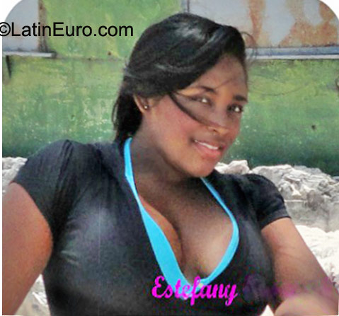 Date this tall Colombia girl Estefany from Cartagena CO9474