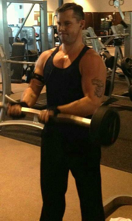 Date this hot United States man Joe76 from Jacksonville US12384