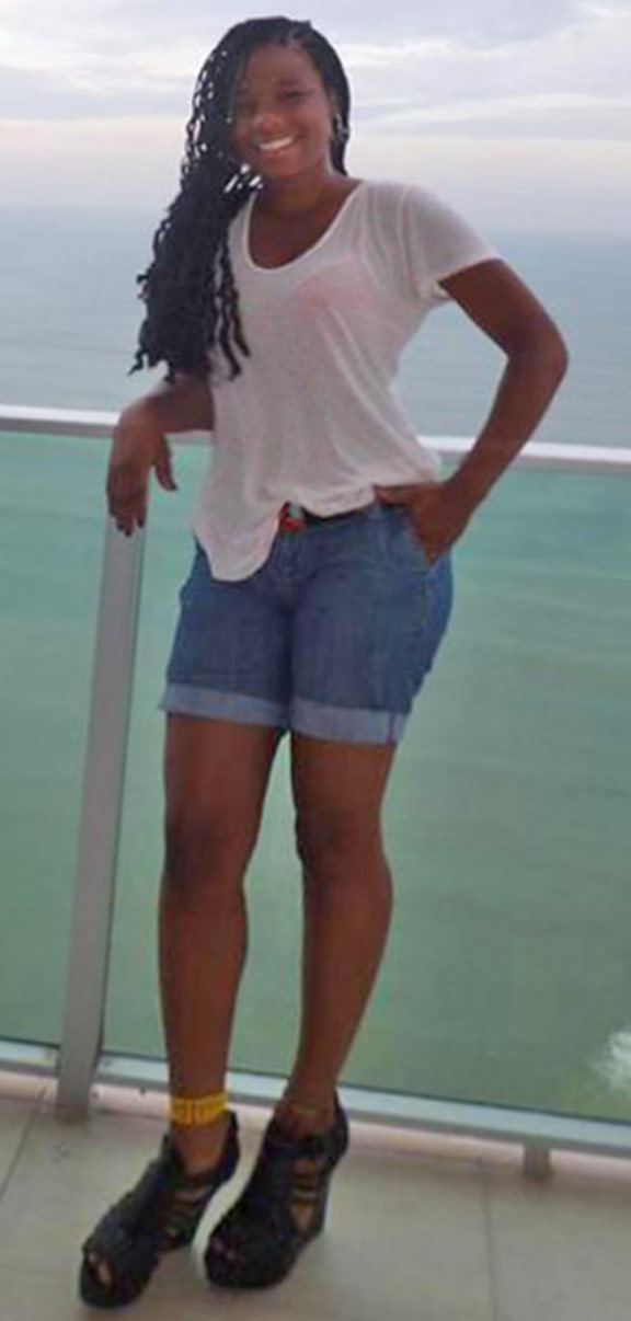 Date this sensual Colombia girl En from Cali CO9543
