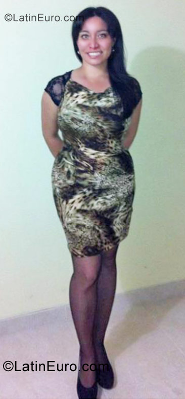 Date this charming Colombia girl Luna1709 from Bogota CO9796
