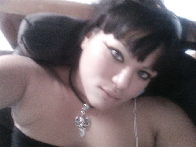 Date this cute Costa Rica girl Tati.2 from San Jose CR214