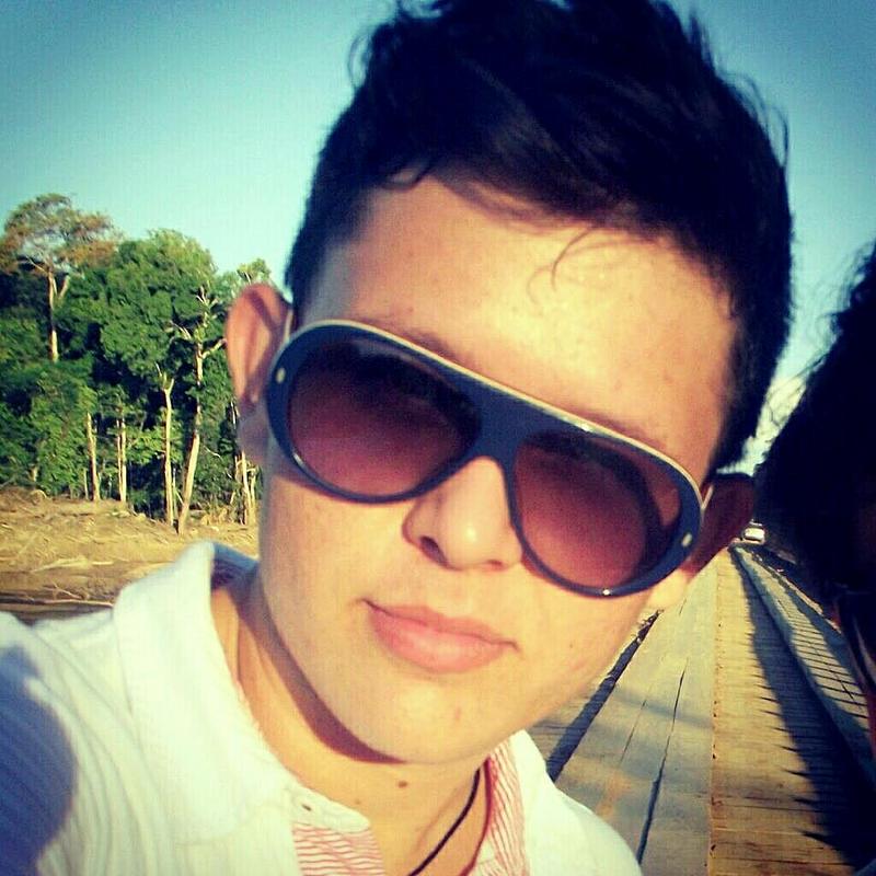 Date this voluptuous Brazil man Tiago from Porto Velho BR6452