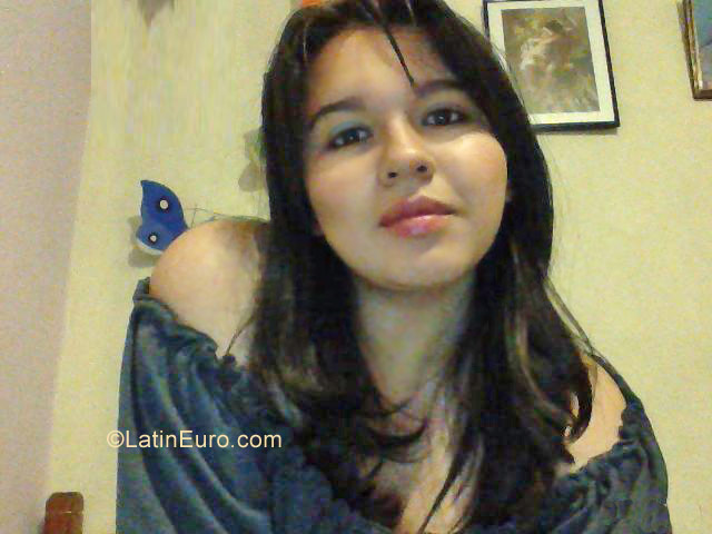 Date this pretty Colombia girl Katherine from Bogota CO9589