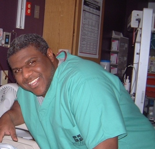 Date this nice looking United States man Aksarbenman from Chicago US12480