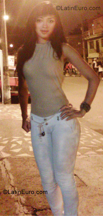 Date this tall Colombia girl Natalia from Medellin CO9618