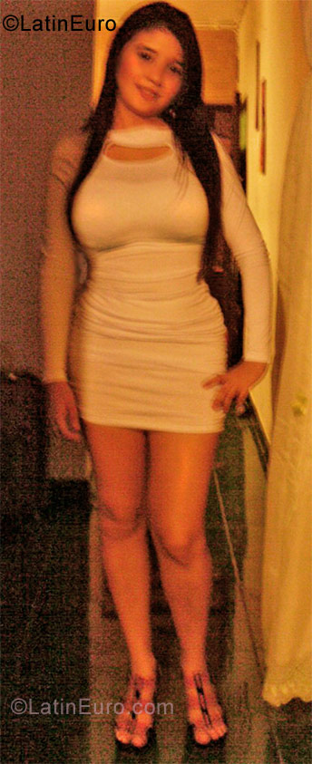Date this exotic Colombia girl Isabel from Medellin CO9648