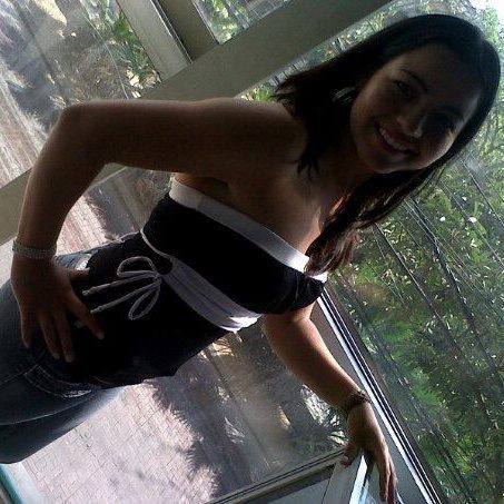 Date this voluptuous Colombia girl Lauri07 from Bucaramanga CO9653