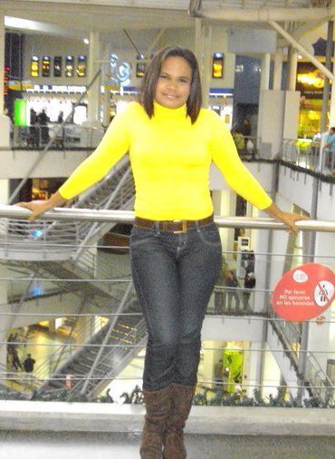Date this stunning Colombia girl Cindy from Barrnquilla CO9689
