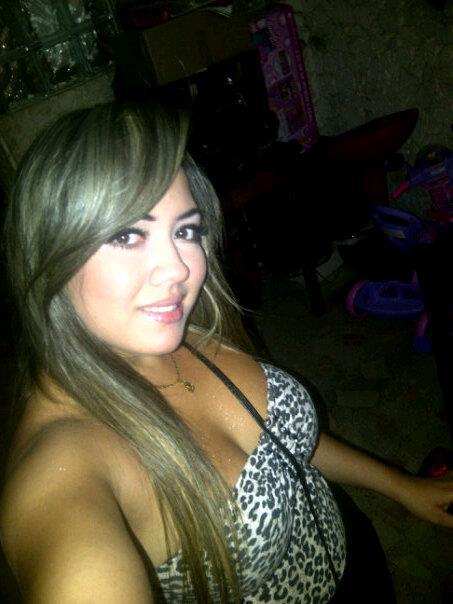 Date this georgeous Colombia girl Katalina from Cartagena CO9714